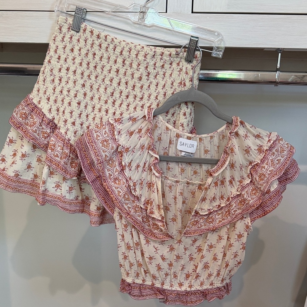 SAYLOR Floral Ruffle Two-Piece Set - Cream & Dusty Rose
